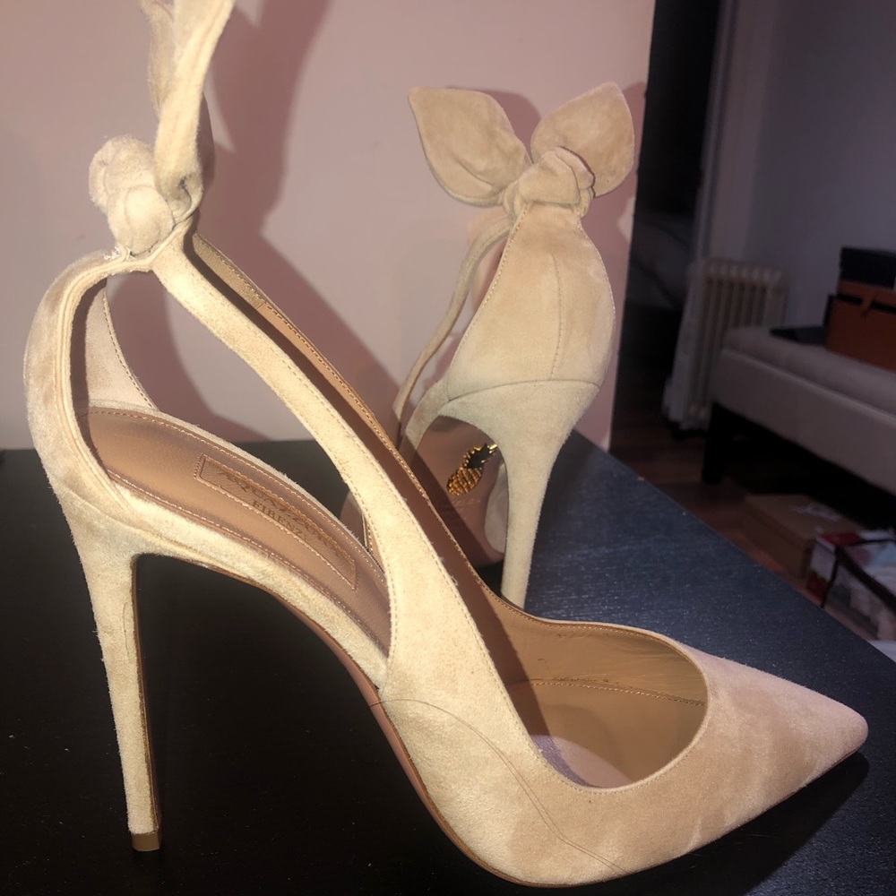 Brand new never worn aquazurras size 40